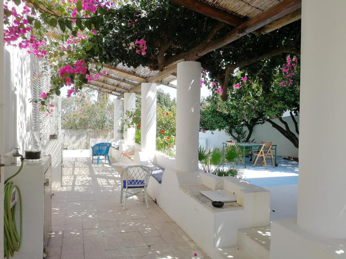 לינה וארוחת בוקר סטרומבולי Casa Carlotta מראה חיצוני תמונה