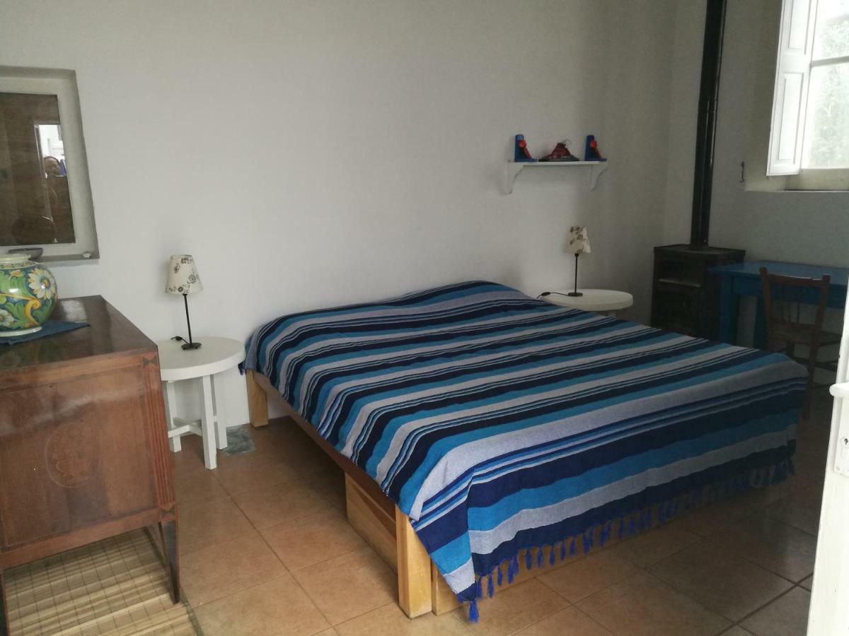 לינה וארוחת בוקר סטרומבולי Casa Carlotta מראה חיצוני תמונה